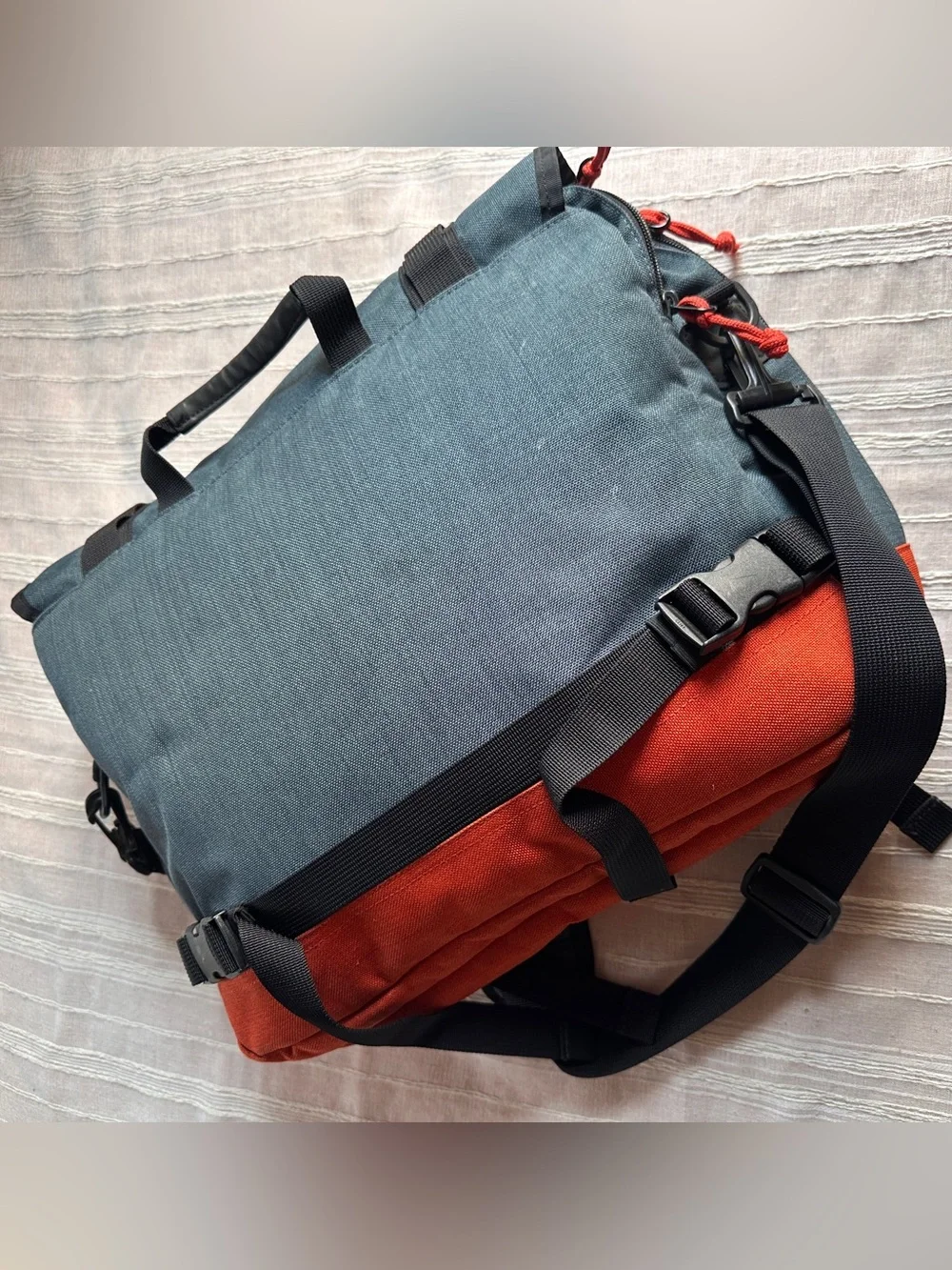 Smith Optics Vintage Y2K Canvas Colorblock Messenger Bag Teal/Rust EUC